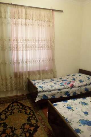 Отели типа «постель и завтрак» Spandaryan House Ехегнадзор Двухместный номер с 2 отдельными кроватями-3